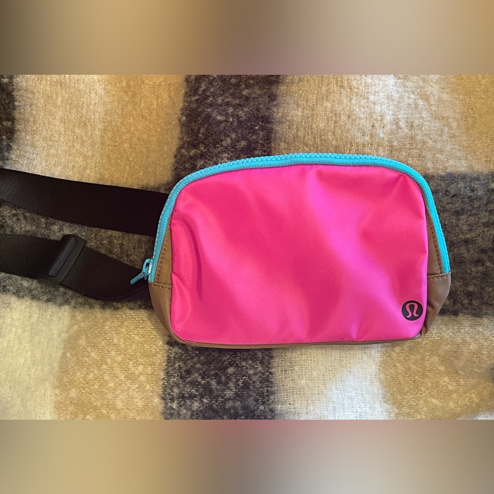 Lululemon Belt Bag